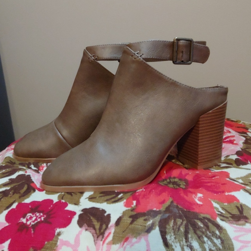 Taupe Heeled Mules
